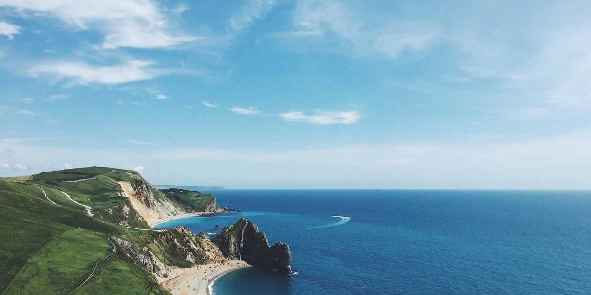 Effortlessly Open Your Car Window: A Simple Guide