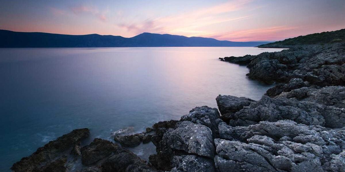 Maximize Miles: Drive Safely on a Flat Tire