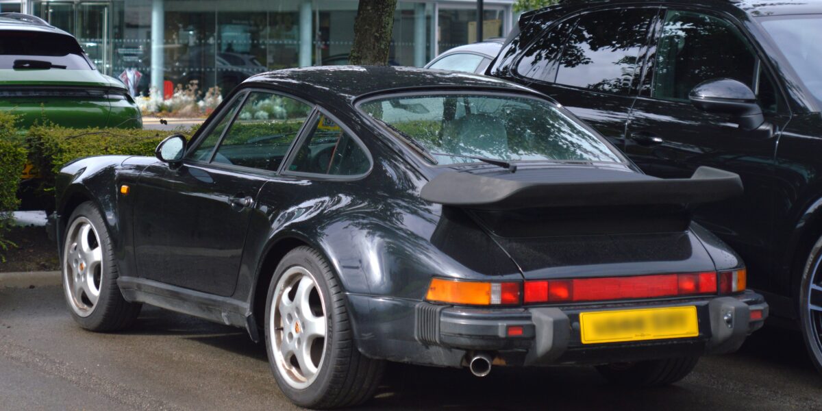 Porsche 911 964 Generation (1989-1994): The Last Air-Cooled Classic